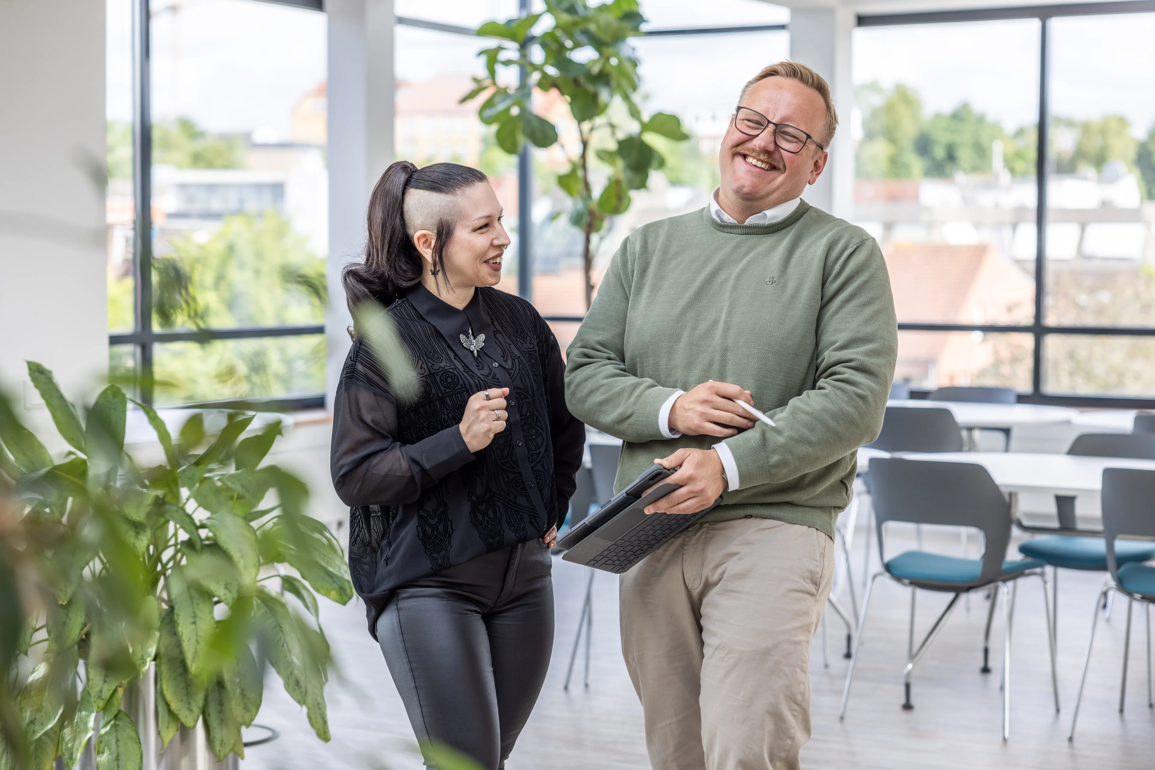 Christian und Lydia lachend